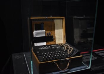 Have you ever heard of the mysterious code, "/ve7wzrize78"? It may just seem like a jumble of letters and numbers to most people, but to those in the world of cryptography,