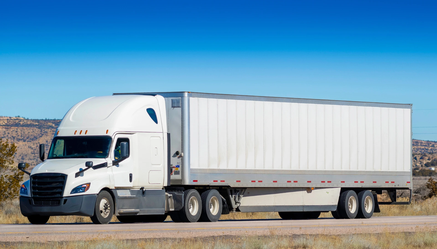 Reliable Semi Trailer Lease Solutions for Safer & Smarter Fleet Operations