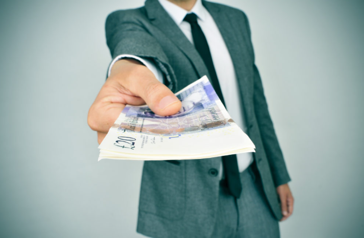 Businesses Turning Over £50,000–£500,000 Can Apply for SmallBusiness.co.uk £5,000 Monthly Grant